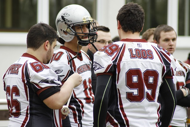 狄龙狂喷裁 狄龙狂喷裁